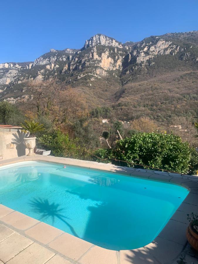 Charmante Maison Avec Piscine Gourdon  Exterior photo